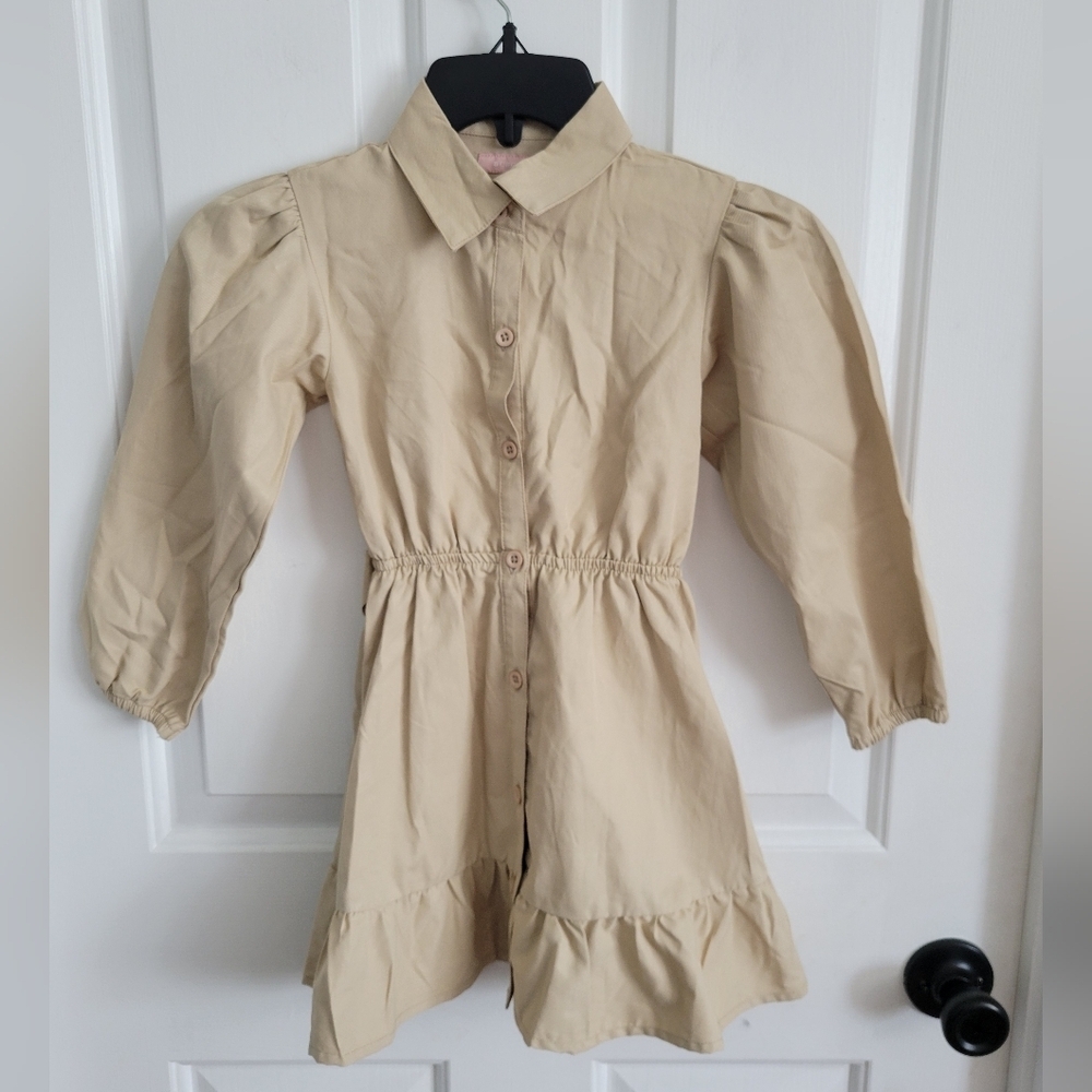 BCBG Girls Cream Tan Front Button Long Sleeve Belted Store Size 5